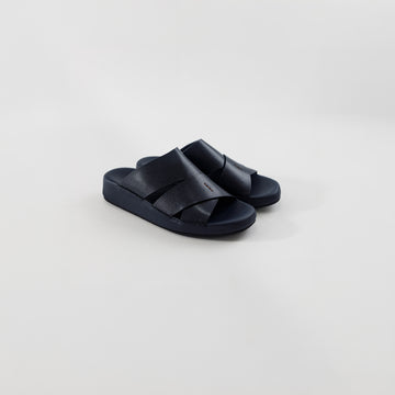 Trendy Arabic Sandal by Piel