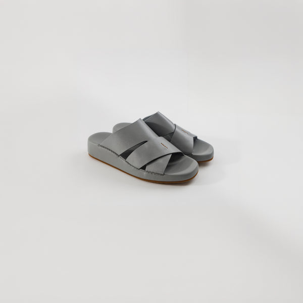 Trendy Arabic Sandal by Piel
