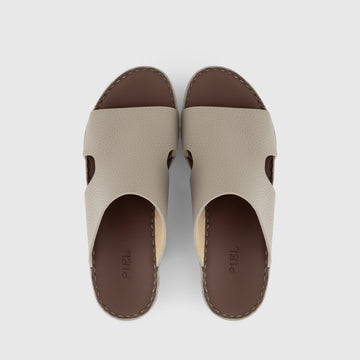 Classic Serenity Grain Beige