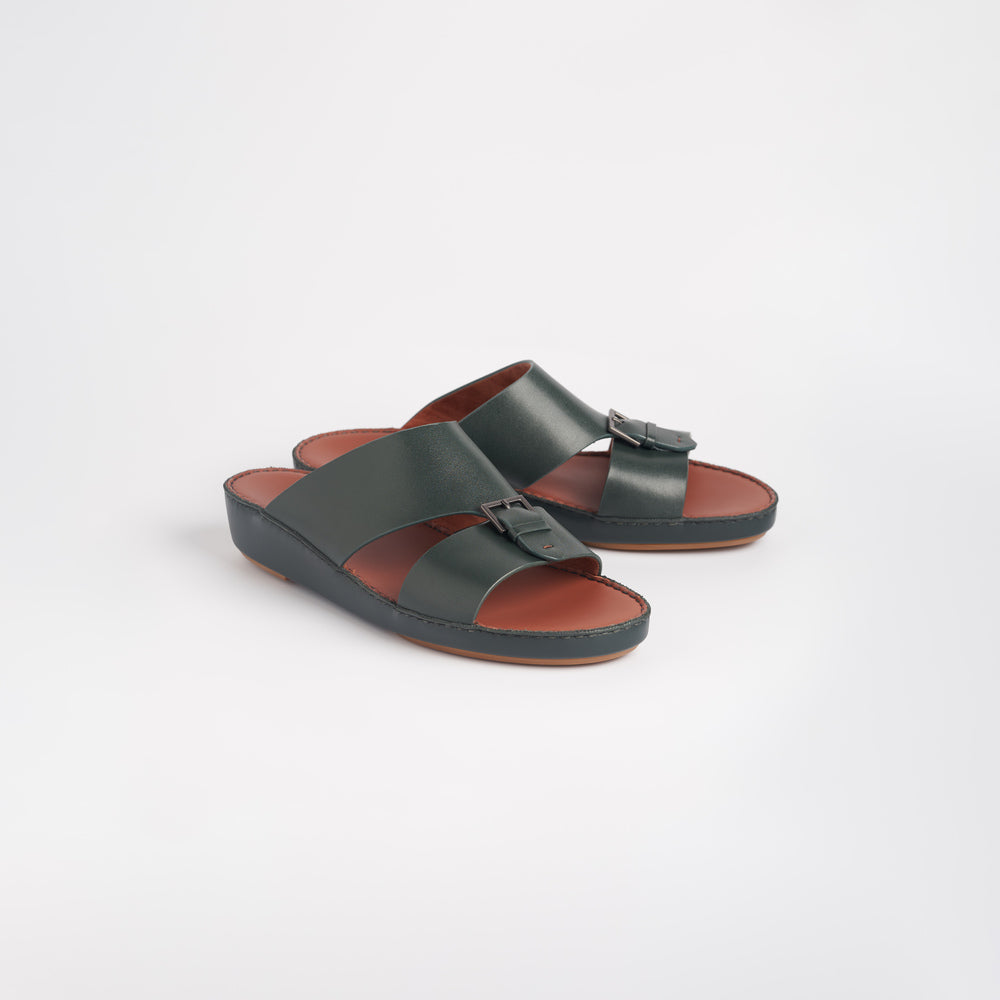 Piel Classic Arabic Sandal: Modern style, traditional touch