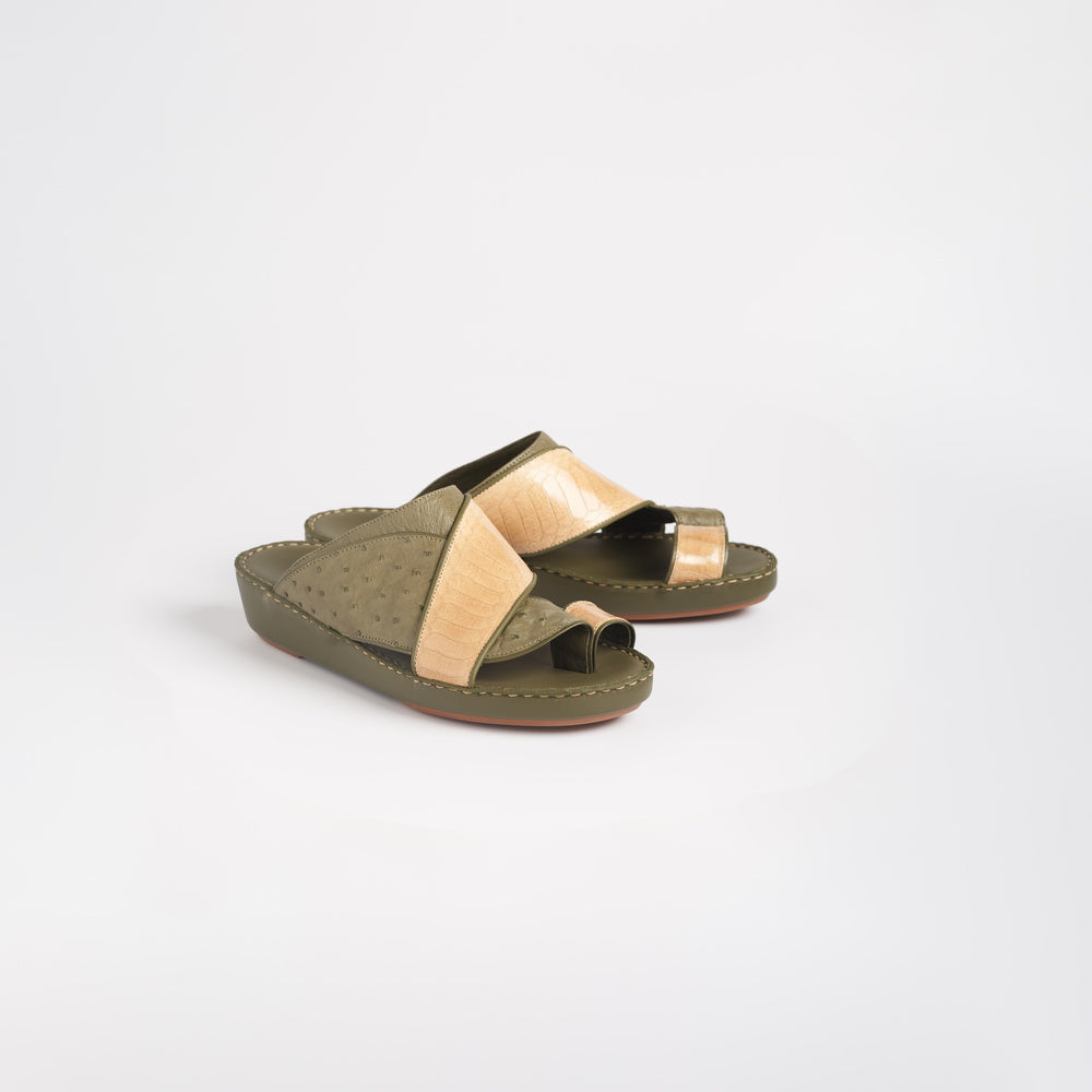 Finger Type Ostrich Leather Sandals